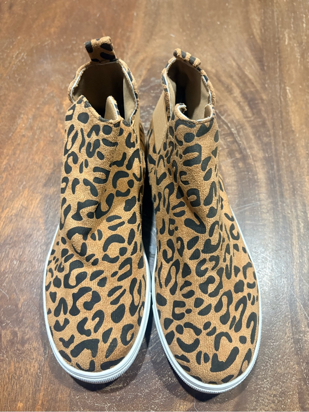 Leopard Print High Top Slip-On Sneakers EU 40